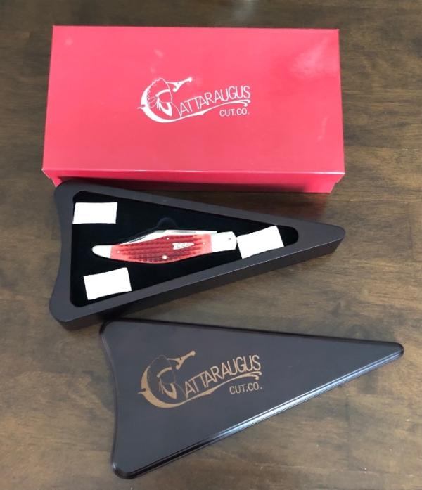Case / Tony Bose / Cattaraugus Collaboration - Yukon Jack Knife in wooden display - ATS-34 Steel Case / Tony Bose / Cattaraugus Collaboration - Yukon Jack Knife in wooden display - ATS-34 Steel
