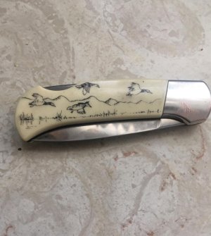 LOCKBACK LOOKS COPY SCHRADE DUCKS