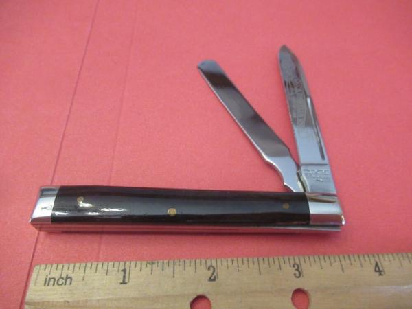 Schatt & Morgan Buffalo Horn Doctors Knife  Made for the NKCA 2000