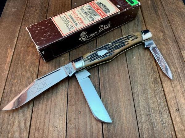 Schatt and Morgan Reverse Gunstock Stockman Carmel Jigged Bone Schatt and Morgan Reverse Gunstock Stockman Carmel Jigged Bone