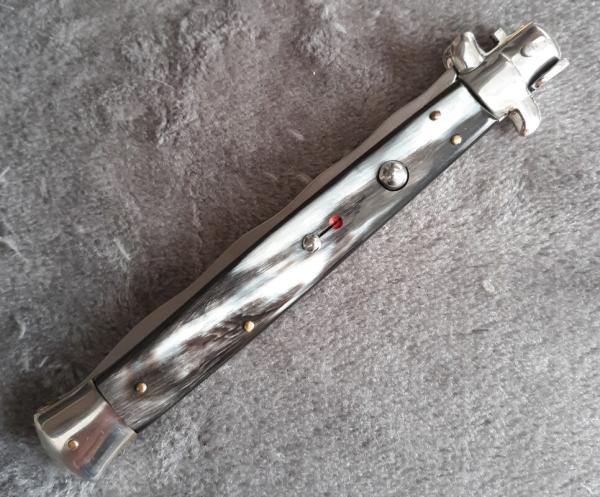 13" Kris w/ Horn Scales Stiletto Italy NOS! 13" Kris w/ Horn Scales Stiletto Italy NOS!