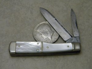 Camillus Cutlery Co USA Pearl Gunstock Jack Knife