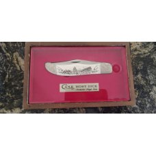 Case XX Stainless USA 1 Dot (1979) W165 SSP SAB Scrimshawed Bone Moby Dick Folding Hunter Knife