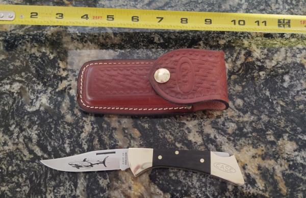 Case XX Stainless USA 2 Dot (1978) Wood P158 LSSP Mako Lockback Knife Unused with Sheath Case XX Stainless USA 2 Dot (1978) Wood P158 LSSP Mako Lockback Knife Unused with Sheath