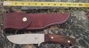 Vintage Case XX USA 1 Dot (1979) Unused Pawnee Fixed Blade Sheath Knife with Original Leather Sheath