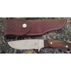 Vintage Case XX USA 1 Dot (1979) Unused Pawnee Fixed Blade Sheath Knife with Original Leather Sheath Vintage Case XX USA 1 Dot (1979) Unused Pawnee Fixed Blade Sheath Knife with Original Leather Sheath
