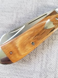 Bobby Toole Custom Mammoth Lambsfoot Trapper Knife,CPM-154 ,3.75" closed ,Integral Fluted Bolsters Bobby Toole Custom Mammoth Lambsfoot Trapper Knife,CPM-154 ,3.75" closed ,Integral Fluted Bolsters