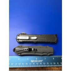 Lot of 2 OTF Knives (Schrade SCHOTF3B) (Schrade SCHOTFG) Lot of 2 OTF Knives (Schrade SCHOTF3B) (Schrade SCHOTFG)