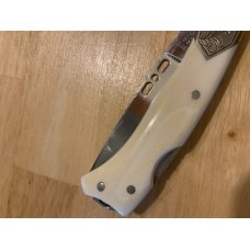 Whiskers custom ivory folder Whiskers custom ivory folder