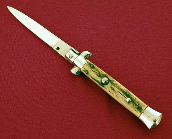 Italian Style Design AUTOMATIC / SWITCHBLADE Genuine Stag Swivel Bolster Release 8 3/4" Knife 1980's Italian Style Design AUTOMATIC / SWITCHBLADE Genuine Stag Swivel Bolster Release 8 3/4" Knife 1980's