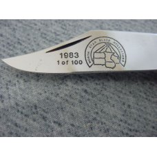 Vintage Queen(Crown) U.S.A., 1983, Etched, Pick-Bone Quee Handle Gunstock Pattern Pocket Knife Vintage Queen(Crown) U.S.A., 1983, Etched, Pick-Bone Quee Handle Gunstock Pattern Pocket Knife