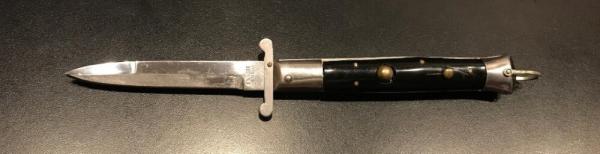 Vintage 1980s Rizzuto Swing-Guard Stiletto Knife Vintage 1980s Rizzuto Swing-Guard Stiletto Knife