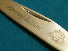 BONE HANDLE FROST 35 ANNIVERSARY TRAPPER HUNTING SKINNING SURVIVAL FOLDING POCKET KNIFE KNIVES BONE HANDLE FROST 35 ANNIVERSARY TRAPPER HUNTING SKINNING SURVIVAL FOLDING POCKET KNIFE KNIVES