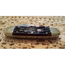 Bulldog Brand Wolverine Knife Collectors Club 1997 2 Blade Knife Bulldog Brand Wolverine Knife Collectors Club 1997 2 Blade Knife