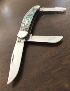 2001 Case XX TB8339 Sowbelly Stockman Knife - Beautiful Abalone Handles with Silver Script 2001 Case XX TB8339 Sowbelly Stockman Knife - Beautiful Abalone Handles with Silver Script