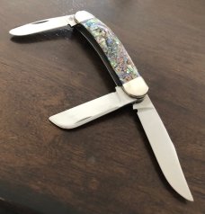 2001 Case XX TB8339 Sowbelly Stockman Knife - Beautiful Abalone Handles with Silver Script 2001 Case XX TB8339 Sowbelly Stockman Knife - Beautiful Abalone Handles with Silver Script