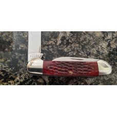 Case XX USA 3 Dot 1977 Pretty Red Jigged Bone 62131 Etched Canoe Knife Case XX USA 3 Dot 1977 Pretty Red Jigged Bone 62131 Etched Canoe Knife