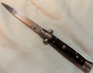 Vintage Classic 9" Black Horn Stiletto