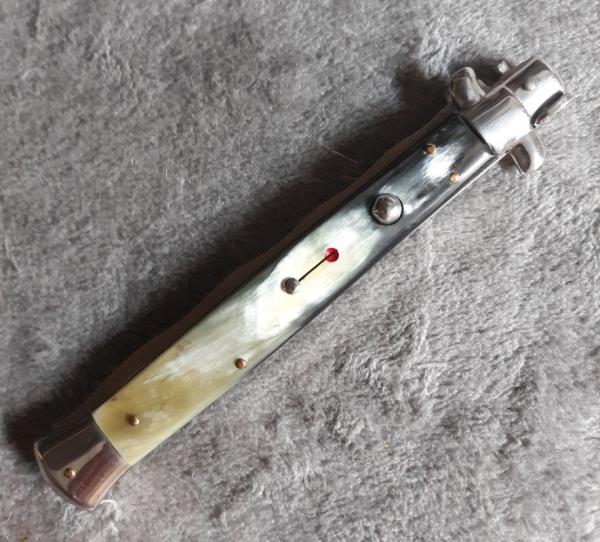 13" Kris w/ Horn Scales Stiletto Italy NOS! 13" Kris w/ Horn Scales Stiletto Italy NOS!