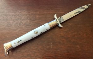 Jeremy Kreis (JTK) Batwing Rizzuto Estileto Milano Switchblade Clone, White Plastic Handle, Unused 