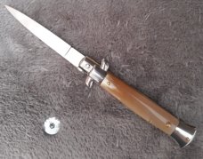 Vintage 1980's 9" Stiletto Italy Horn Mint NOS!