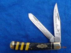 Kissing Crane Trapper knife Honey Bee Blue Grass Festival Kissing Crane Trapper knife Honey Bee Blue Grass Festival