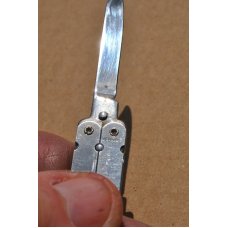Miniature Vernco {Vernon) Bali Song Stainless 2 3/8" Closed Mint Couple Tarnish Spots Never Used Miniature Vernco {Vernon) Bali Song Stainless 2 3/8" Closed Mint Couple Tarnish Spots Never Used