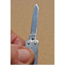 Miniature Vernco {Vernon) Bali Song Stainless 2 3/8" Closed Mint Couple Tarnish Spots Never Used Miniature Vernco {Vernon) Bali Song Stainless 2 3/8" Closed Mint Couple Tarnish Spots Never Used