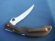 Discontinued Spyderco Catcherman fishing knife filet blade AUS 8 folding pocket knife MADE IN JAPAN! Discontinued Spyderco Catcherman fishing knife filet blade AUS 8 folding pocket knife MADE IN JAPAN!