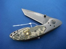 U.S Army Zippo Lighter & U.S Army Tactical Folding Knife Go Army!!! Zippo Bradford, PA U.S.A. !!! U.S Army Zippo Lighter & U.S Army Tactical Folding Knife Go Army!!! Zippo Bradford, PA U.S.A. !!!