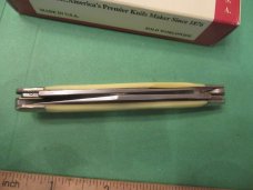 Camillus  Yellow Delrin Muskrat  Pattern # 9508