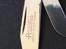 RUSSELL GREEN RIVER WORKS SOLINGEN GERMANY BEAUTIFUL SAWCUT BONE HANDLE WITH THREE BLADES & SHEILD RUSSELL GREEN RIVER WORKS SOLINGEN GERMANY BEAUTIFUL SAWCUT BONE HANDLE WITH THREE BLADES & SHEILD