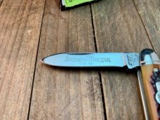 Schatt and Morgan Split Back Spring Whittler Brown Jigged Bone (BDSM45) Schatt and Morgan Split Back Spring Whittler Brown Jigged Bone (BDSM45)