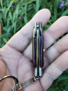 4.5" Kris blade keychain knife. 4.5" Kris blade keychain knife.