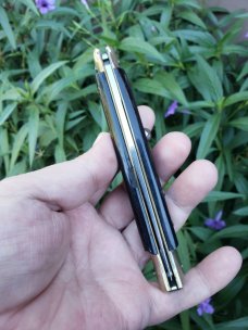 Beater AKC 9.75" Fishtail. Beater AKC 9.75" Fishtail.