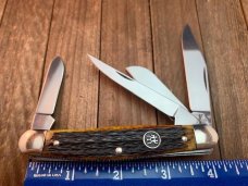 Henckels by Boker 4 Blade Stockman Hellbraun Bone Pin Feather Jigged Henckels by Boker 4 Blade Stockman Hellbraun Bone Pin Feather Jigged