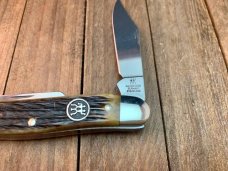 Henckels by Boker Whittler Hellbraun Pin Feather Jigged Bone Henckels by Boker Whittler Hellbraun Pin Feather Jigged Bone