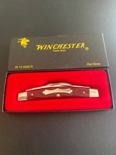 1996 Wincheater Trade Mark USA W 15 4930 R Beatiful New Red Bone Handle Congress With Papers NIB 1996 Wincheater Trade Mark USA W 15 4930 R Beatiful New Red Bone Handle Congress With Papers NIB