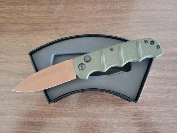 Boker Plus BHQ Exclusive Olive Green Kalashnikov Automatic Boker Plus BHQ Exclusive Olive Green Kalashnikov Automatic