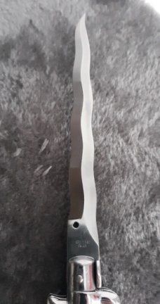 13" Kris w/ Horn Scales Stiletto Italy