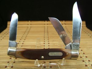 SCHRADE OLD TIMER 8OT SR. STOCKMAN USA MADE VINT. HIGH CARBON STEEL TRIPLE BLADE UNUSED POCKET KNIFE