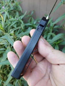 AKC F16 OTF. Satin dagger