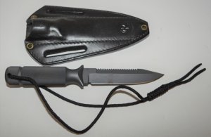 Chris Reeve Aviator Fixed Blade Knife with Sheath Unused