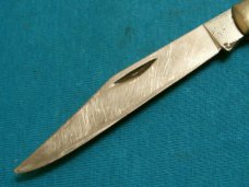 VINTAGE 1960'S QUEEN 11EO FOLDING POCKET TOOTHPICK TICKLER TRAPPER EASY OPEN KNIFE KNIVES OLD