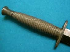 VINTAGE SOLINGEN GERMANY FAIRBAIRN SYKES COMBAT COMMANDO DIRK DAGGER STILETTO KNIFE KNIVES OLD VINTAGE SOLINGEN GERMANY FAIRBAIRN SYKES COMBAT COMMANDO DIRK DAGGER STILETTO KNIFE KNIVES OLD