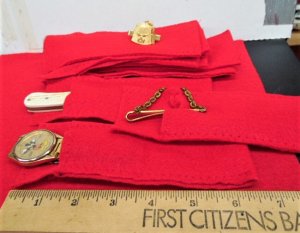 ONE DOZEN RED FELT KNIFE STORAGE POUCHES MADE IN USA BY MY WIFE GOOD FOR JEWELRY ALSO