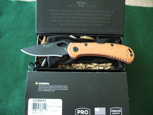 BUCK JAN. 2021 KNIFE OF THE MONTH SPITFIRE 722 SOLID COPPER HANDLES 1 OF 500 MADE BUCK JAN. 2021 KNIFE OF THE MONTH SPITFIRE 722 SOLID COPPER HANDLES 1 OF 500 MADE