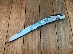 Moki Checkerboard Pearl Lockback Seki Japan 