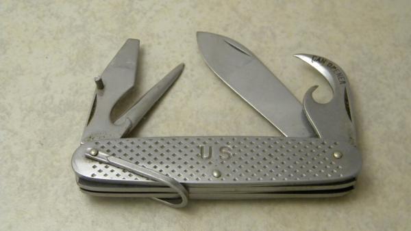 Camillus US 1967 Metal Camp/Scout/Utility Knife