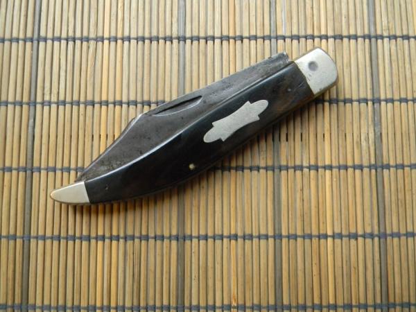 VINTAGE CLASP KNIFE BUFFALO HORN VINTAGE CLASP KNIFE BUFFALO HORN